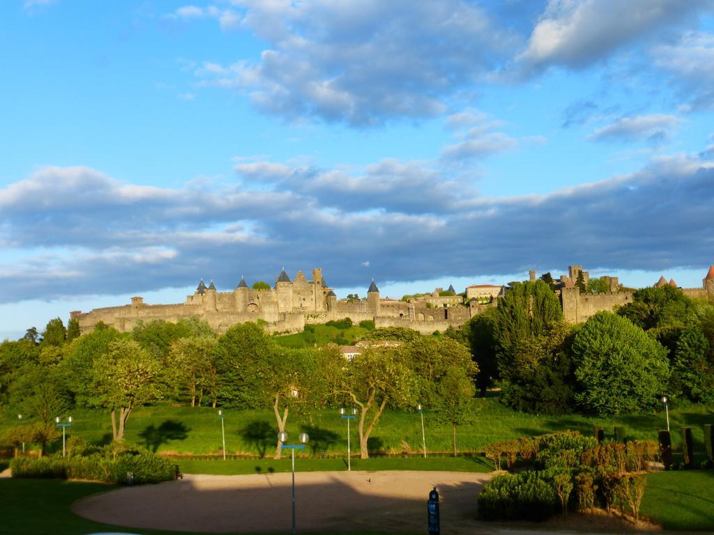 Maison Bellevue Bed & Breakfast Carcassonne Bagian luar foto
